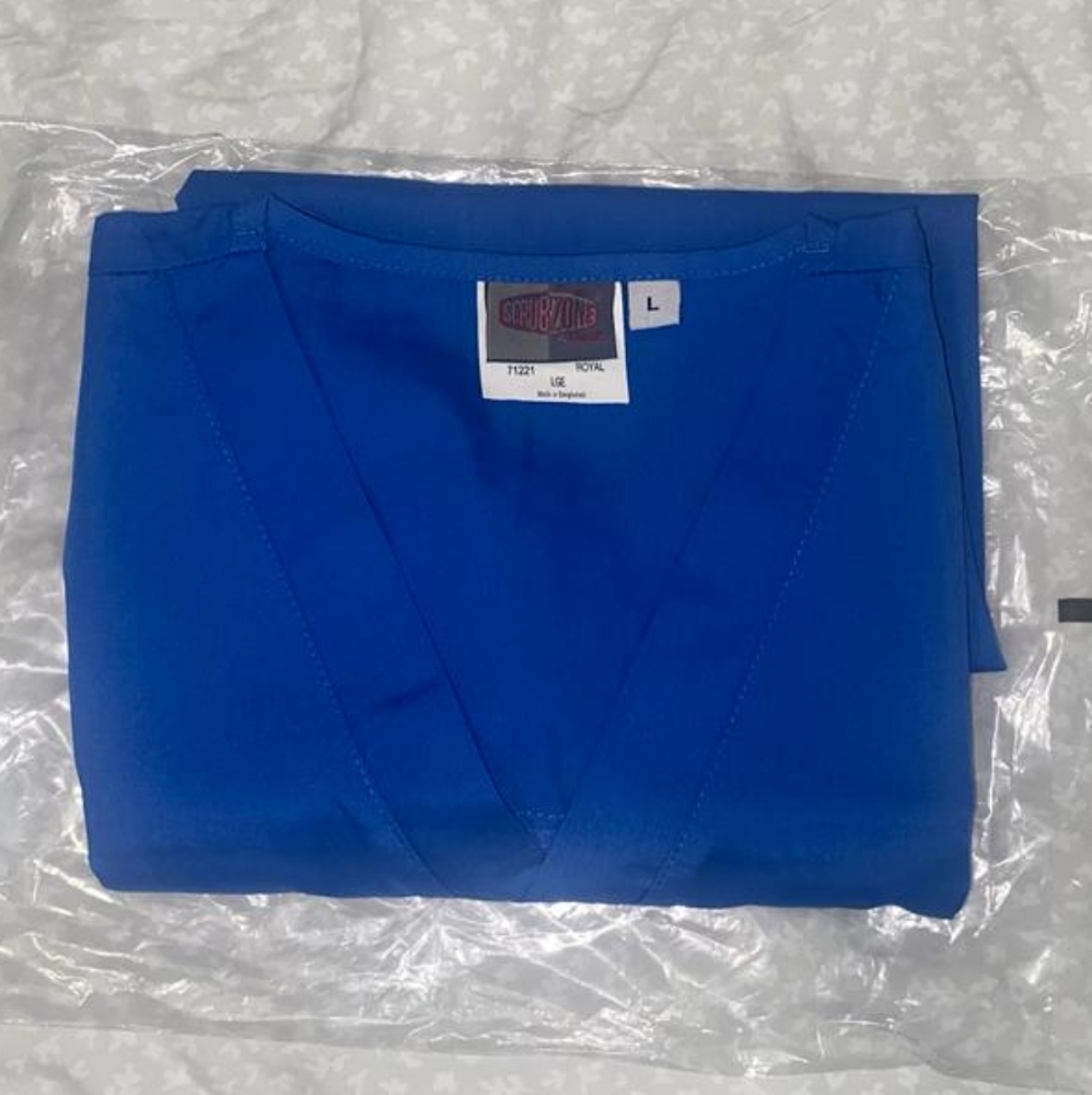 BRAND NEW crubzone Mens V-Neck Scrub Top (Size: L)